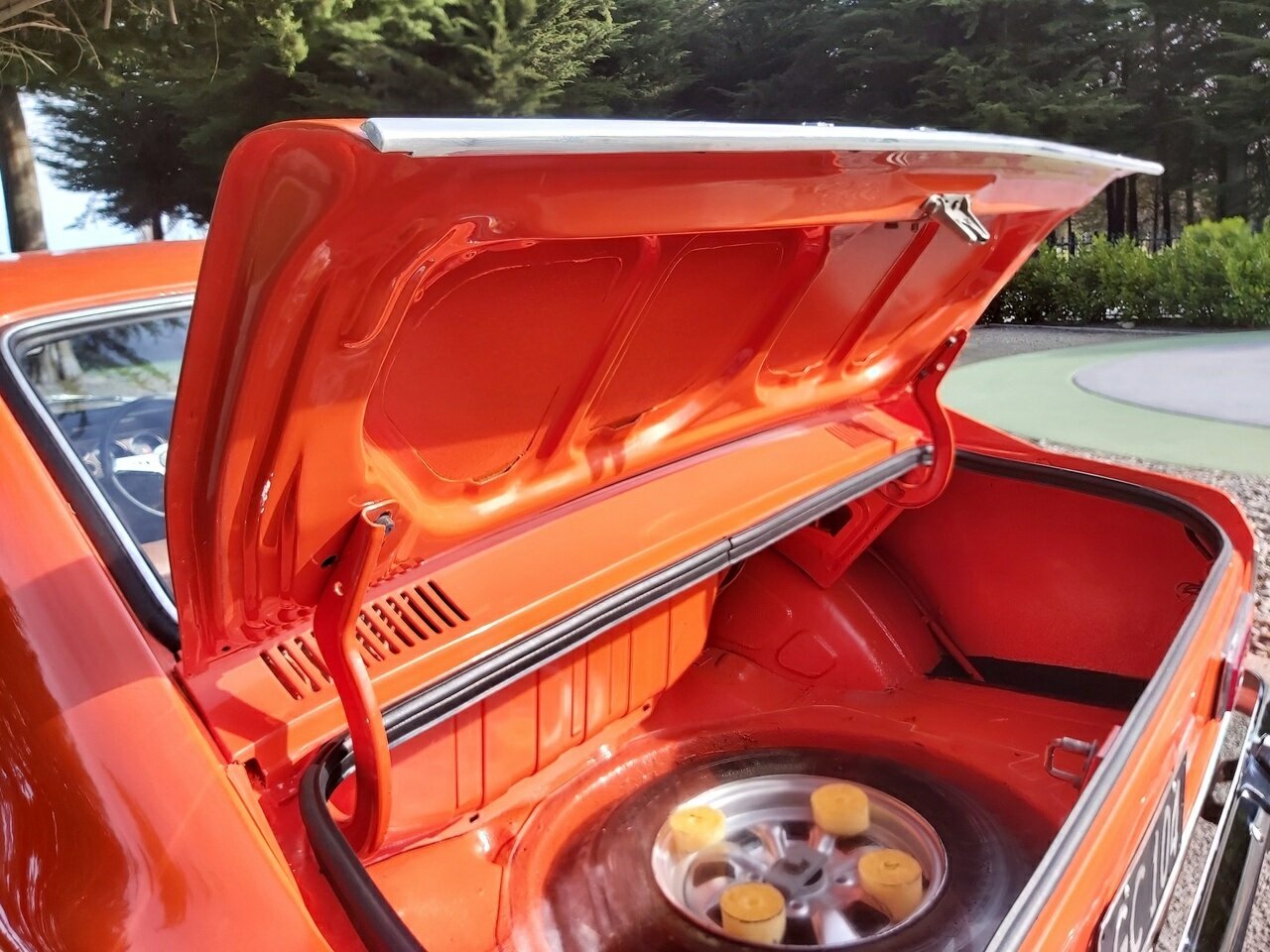 1972 FORD CAPRI 2.0LTR MANUAL 2D COUPE