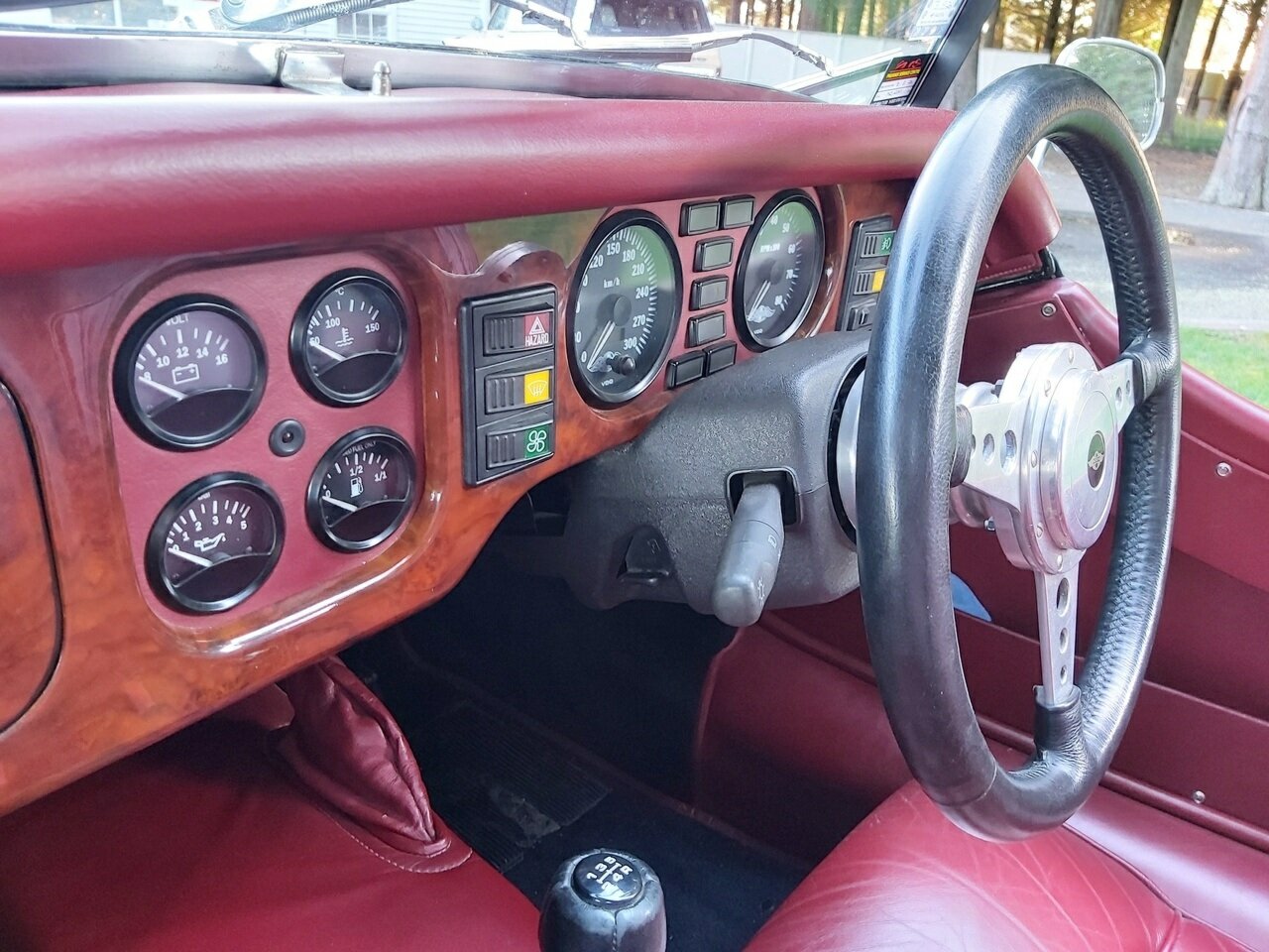 2000 MORGAN PLUS EIGHT ROADSTER