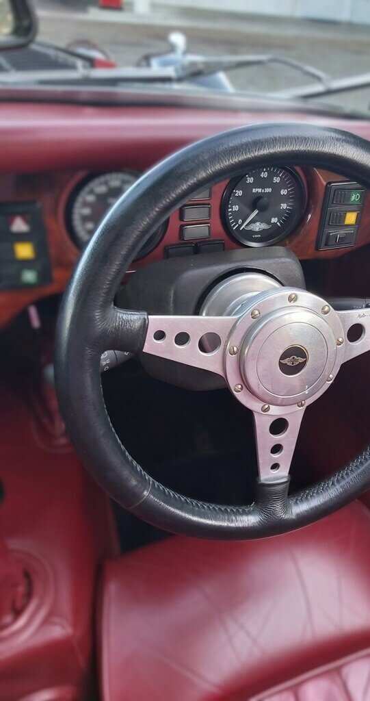 2000 MORGAN PLUS EIGHT ROADSTER