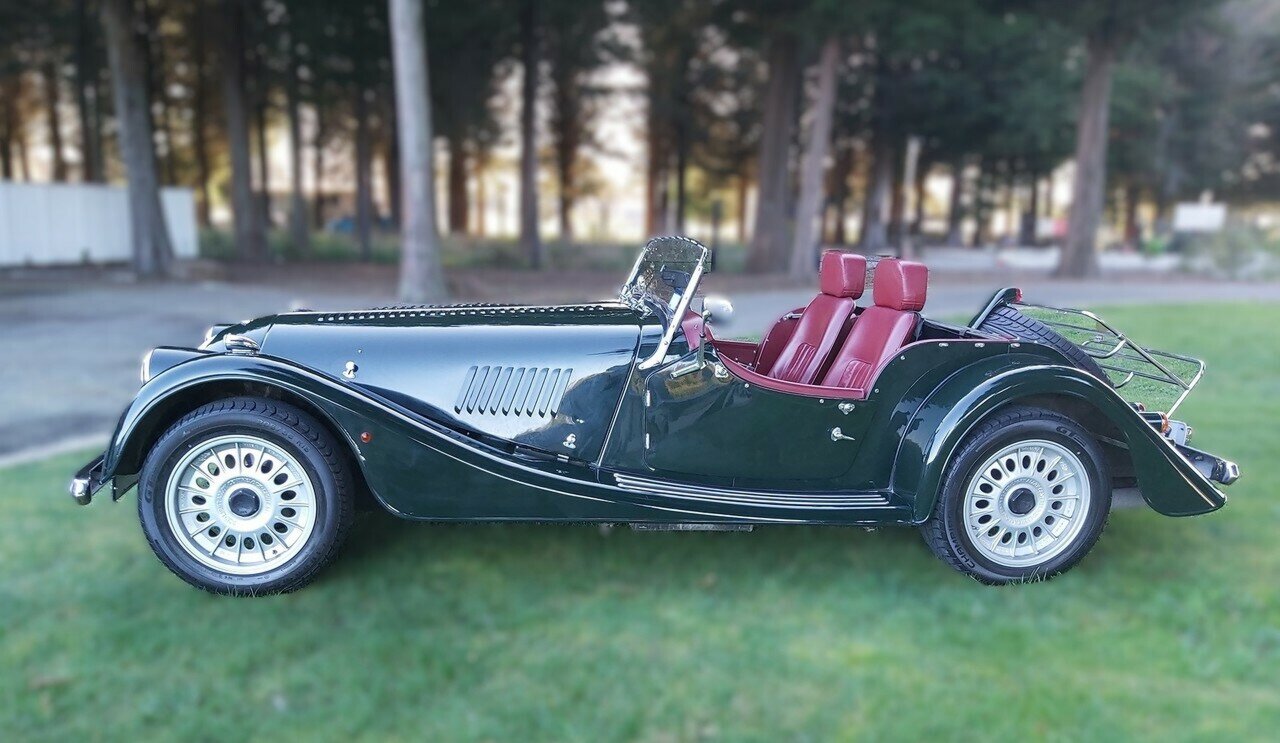 2000 MORGAN PLUS EIGHT ROADSTER