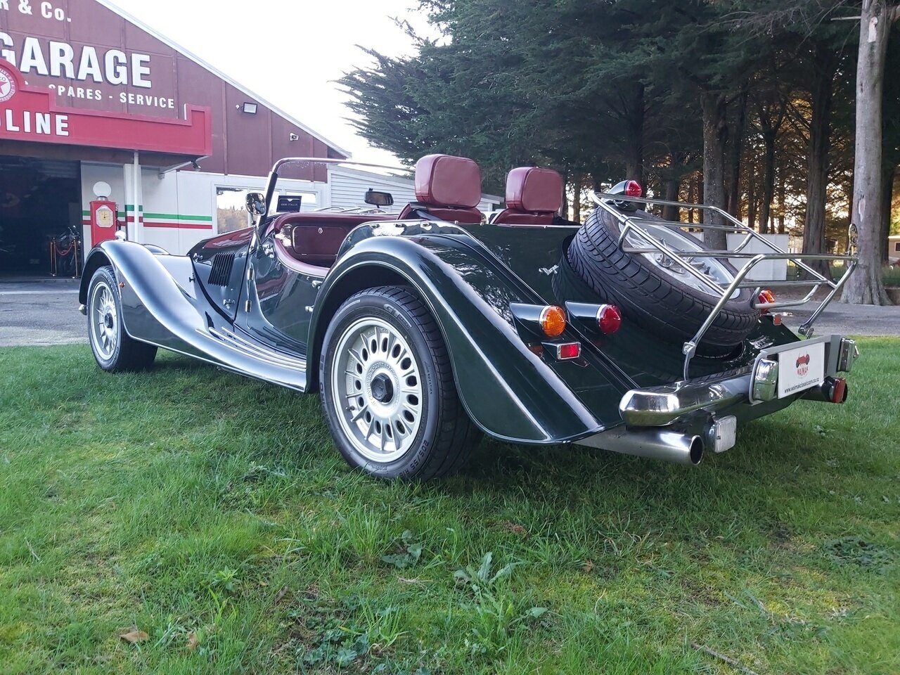 2000 MORGAN PLUS EIGHT ROADSTER