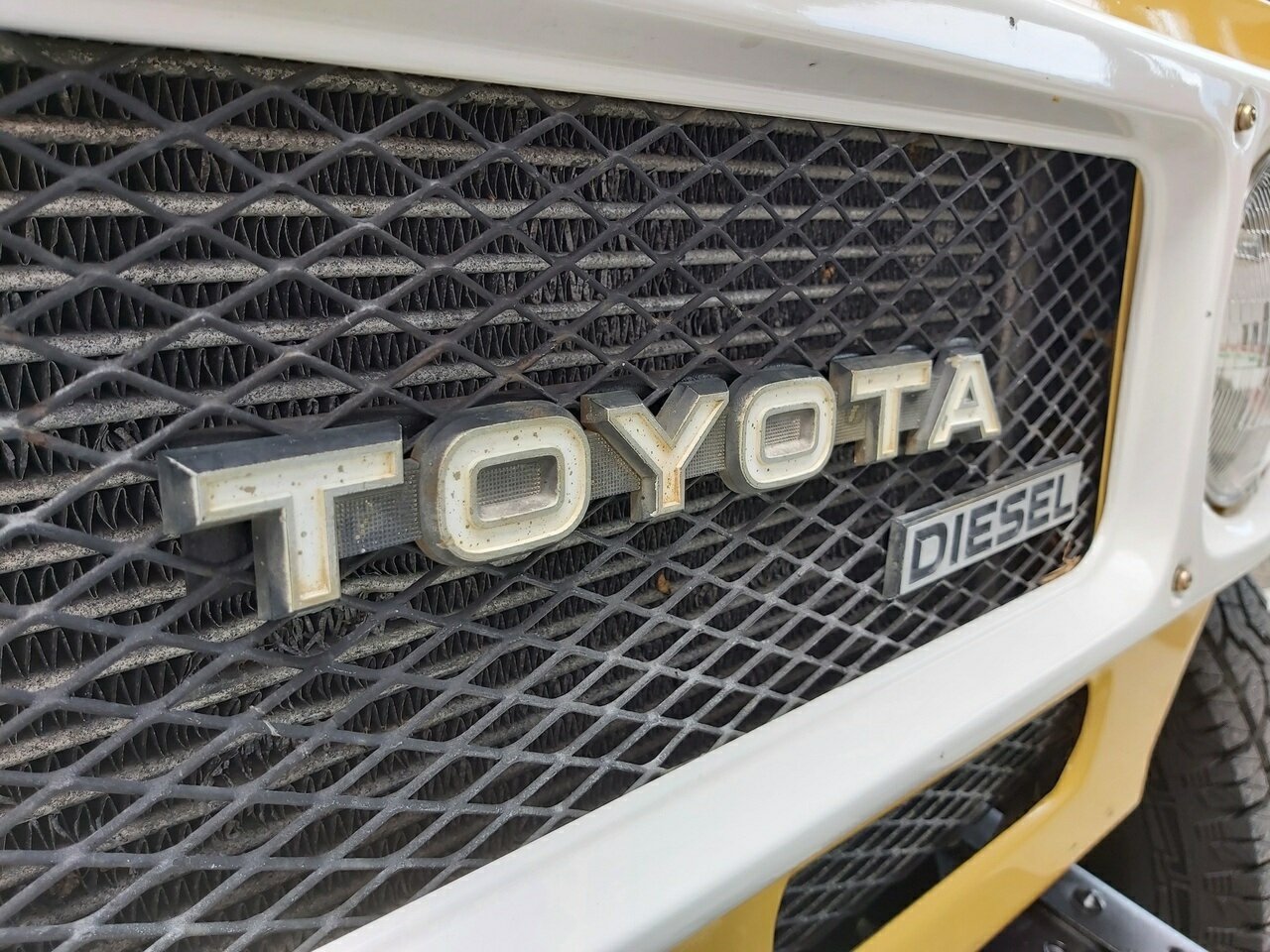 1983 TOYOTA LANDCRUISER SWB (4x4) 4 SP MANUAL 4X4 2D HARDTOP