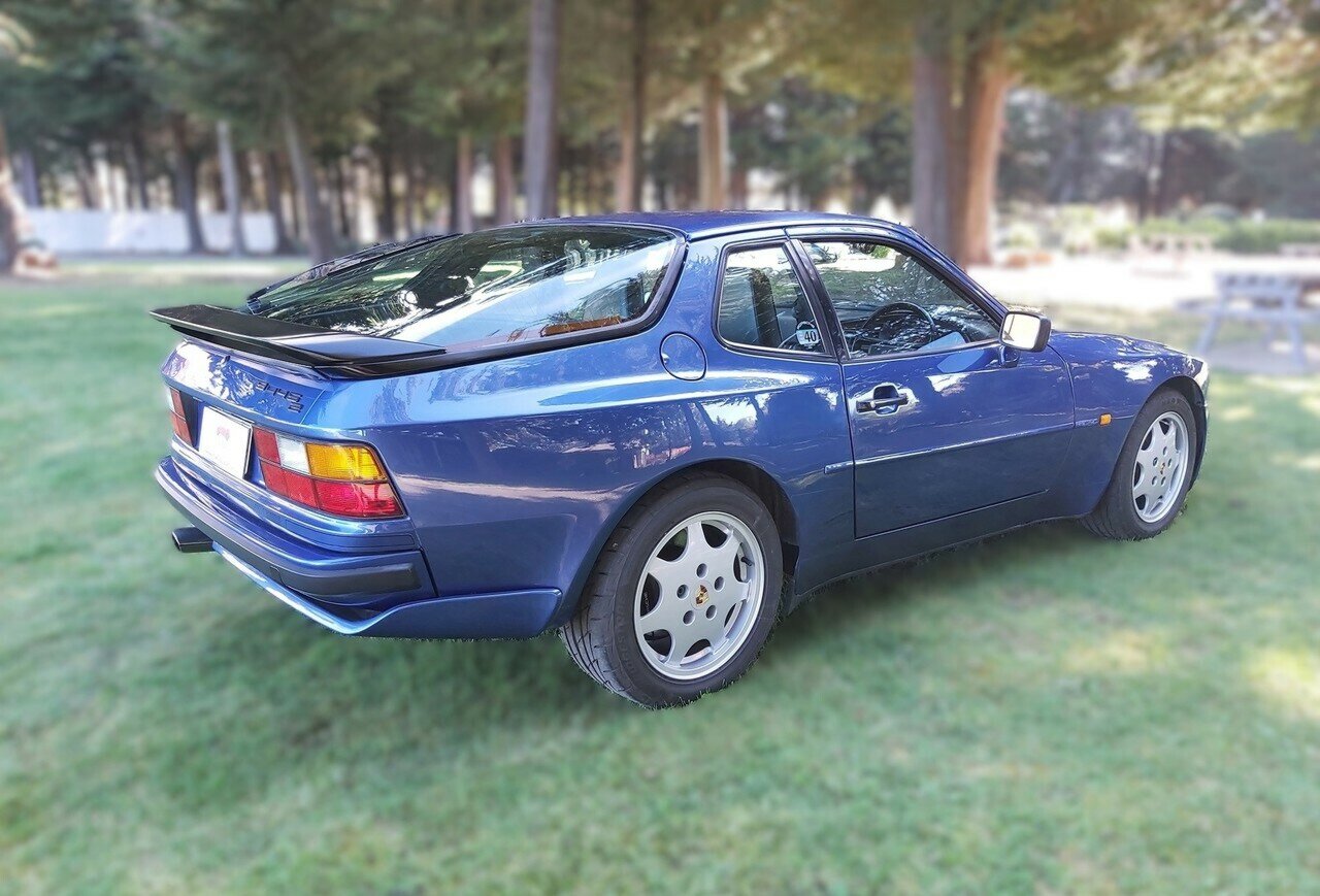 1991 PORSCHE 944 S2 5 SP MANUAL 2D COUPE