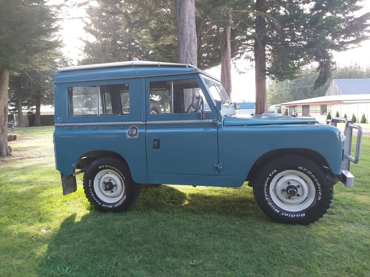 1967 LAND ROVER SERIES IIA 4 SP MANUAL WAGON