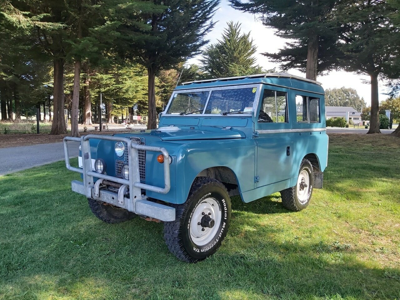 1967 LAND ROVER SERIES IIA 4 SP MANUAL WAGON
