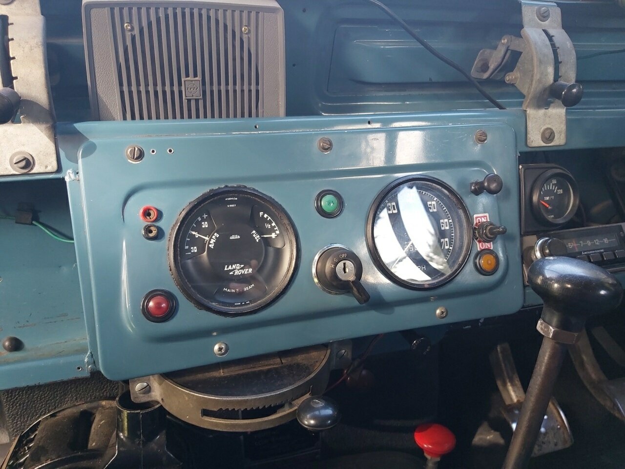 1967 LAND ROVER SERIES IIA 4 SP MANUAL WAGON