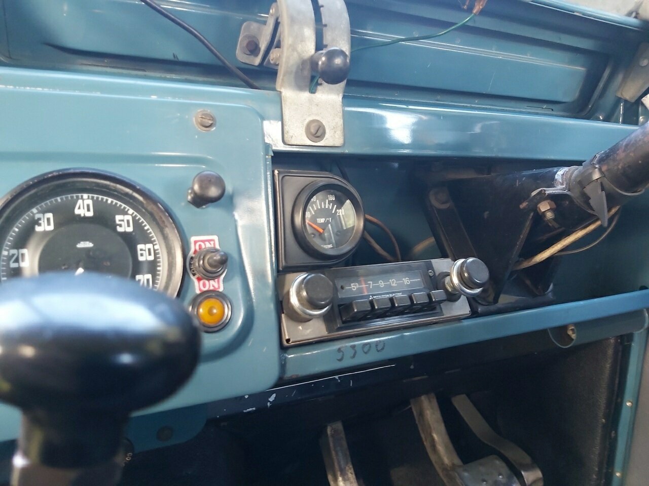 1967 LAND ROVER SERIES IIA 4 SP MANUAL WAGON