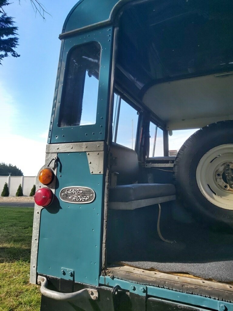 1967 LAND ROVER SERIES IIA 4 SP MANUAL WAGON