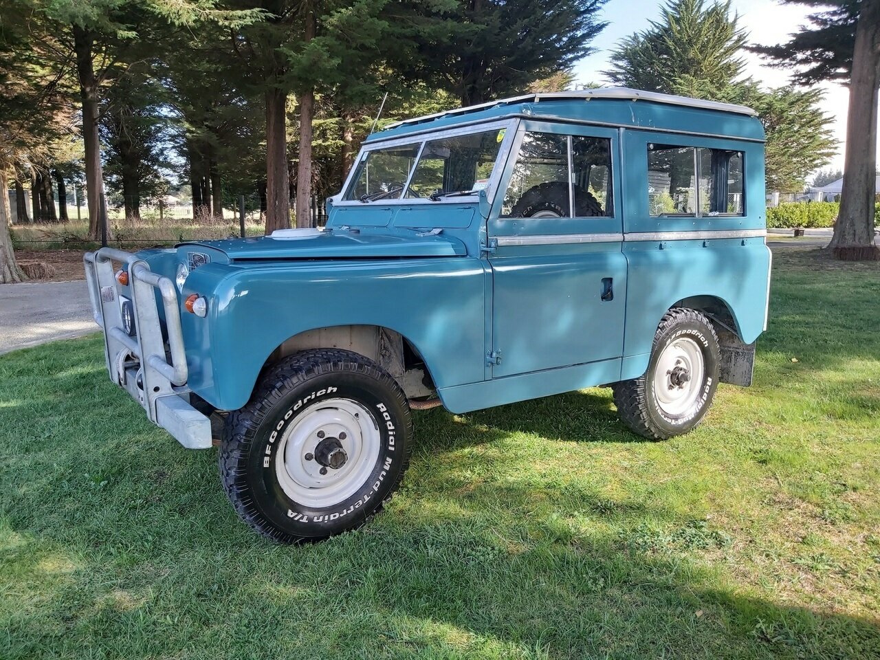 1967 LAND ROVER SERIES IIA 4 SP MANUAL WAGON