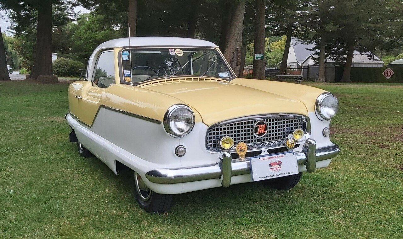 1958 NASH METROPOLITAN SERIES III COUPE