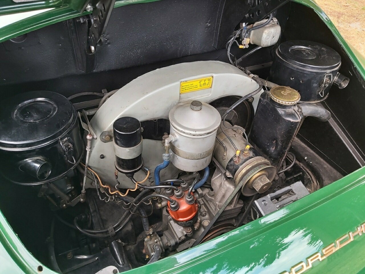 1965 PORSCHE 356 SC 4 SP MANUAL 2D CABRIOLET