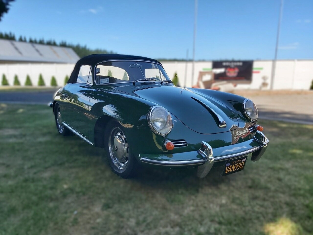 1965 PORSCHE 356 SC 4 SP MANUAL 2D CABRIOLET