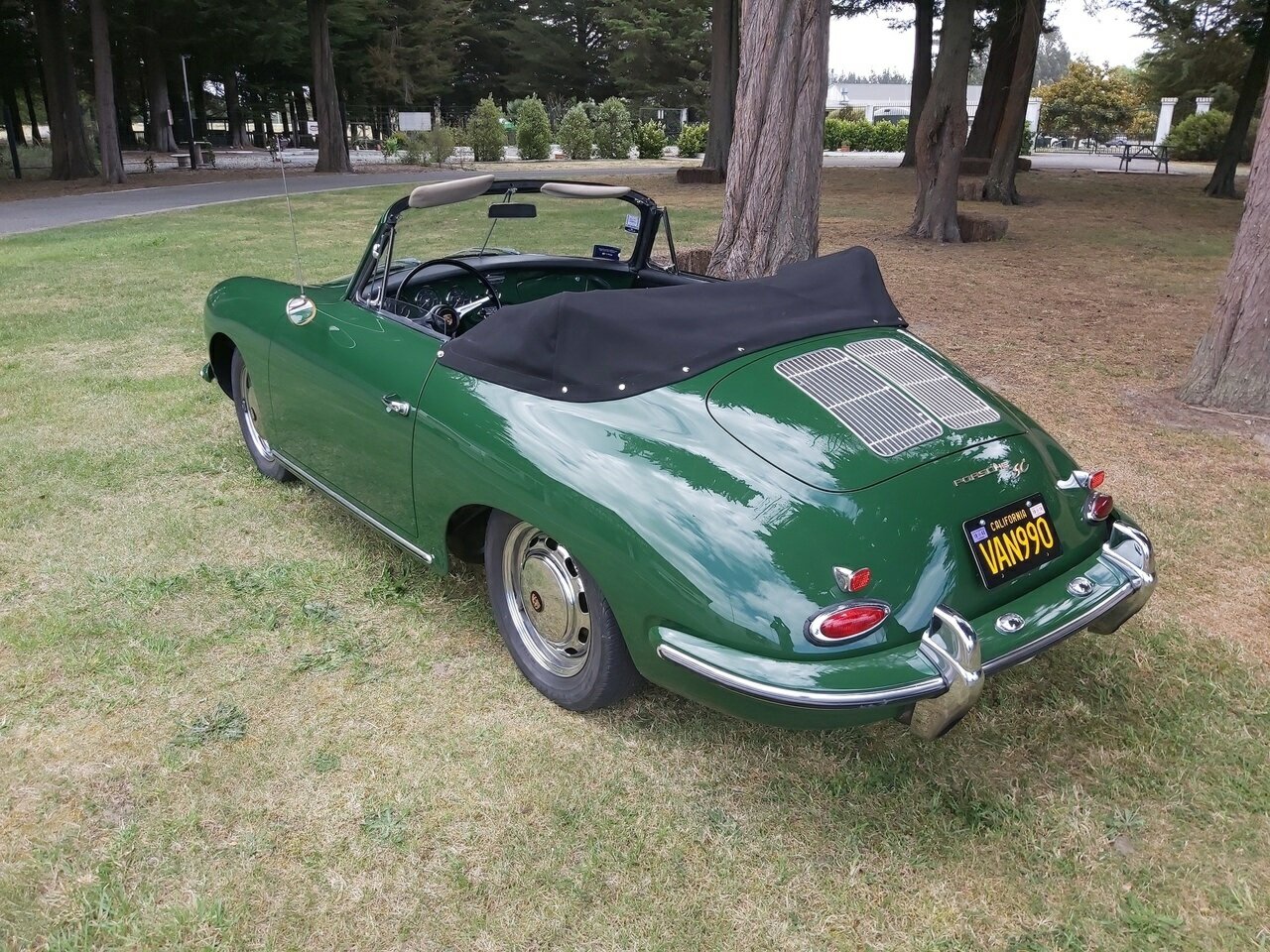 1965 PORSCHE 356 SC 4 SP MANUAL 2D CABRIOLET
