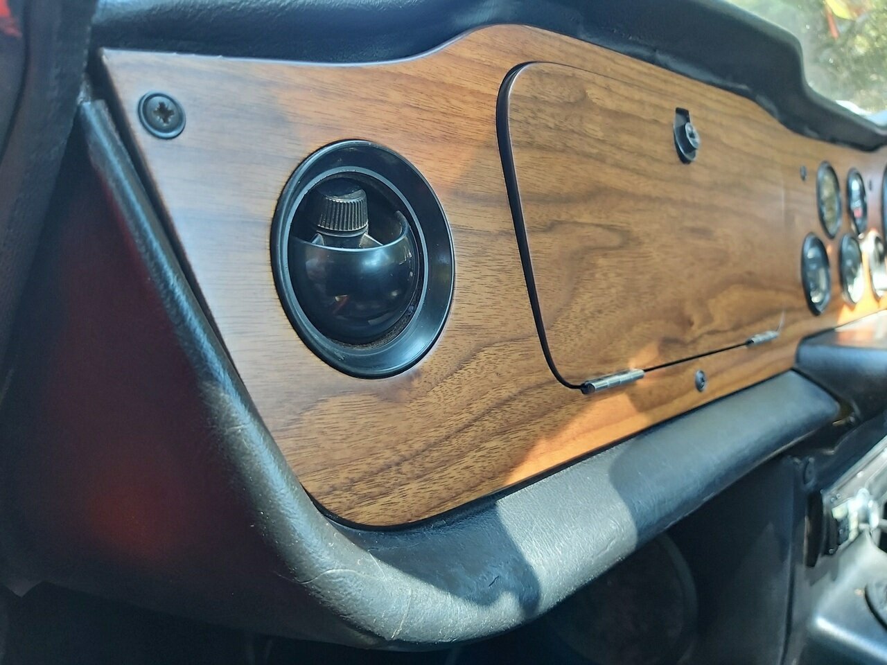 1971 TRIUMPH TR 6 4 SP MANUAL 2D SPORTS