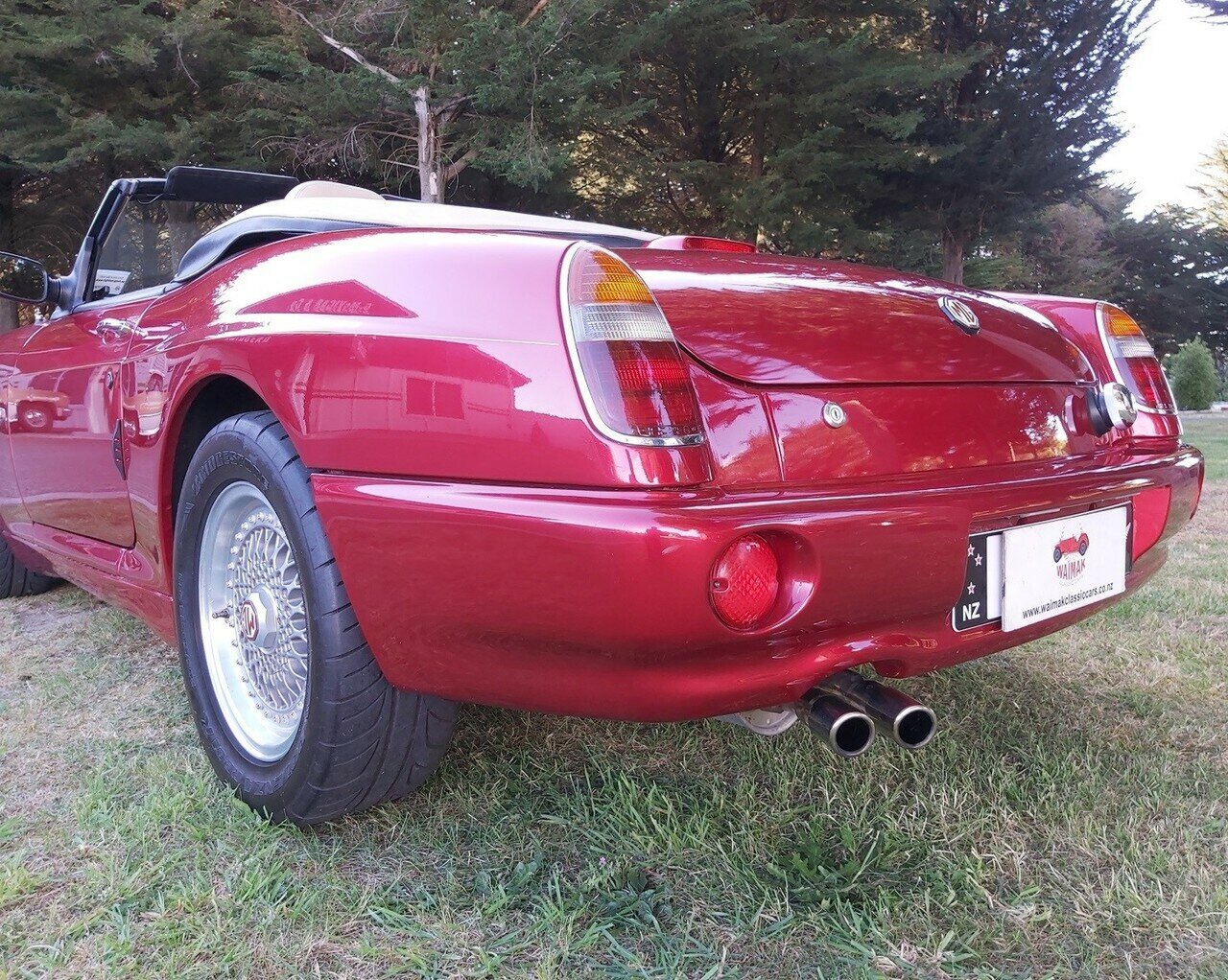 1994 MG RV8 ROADSTER