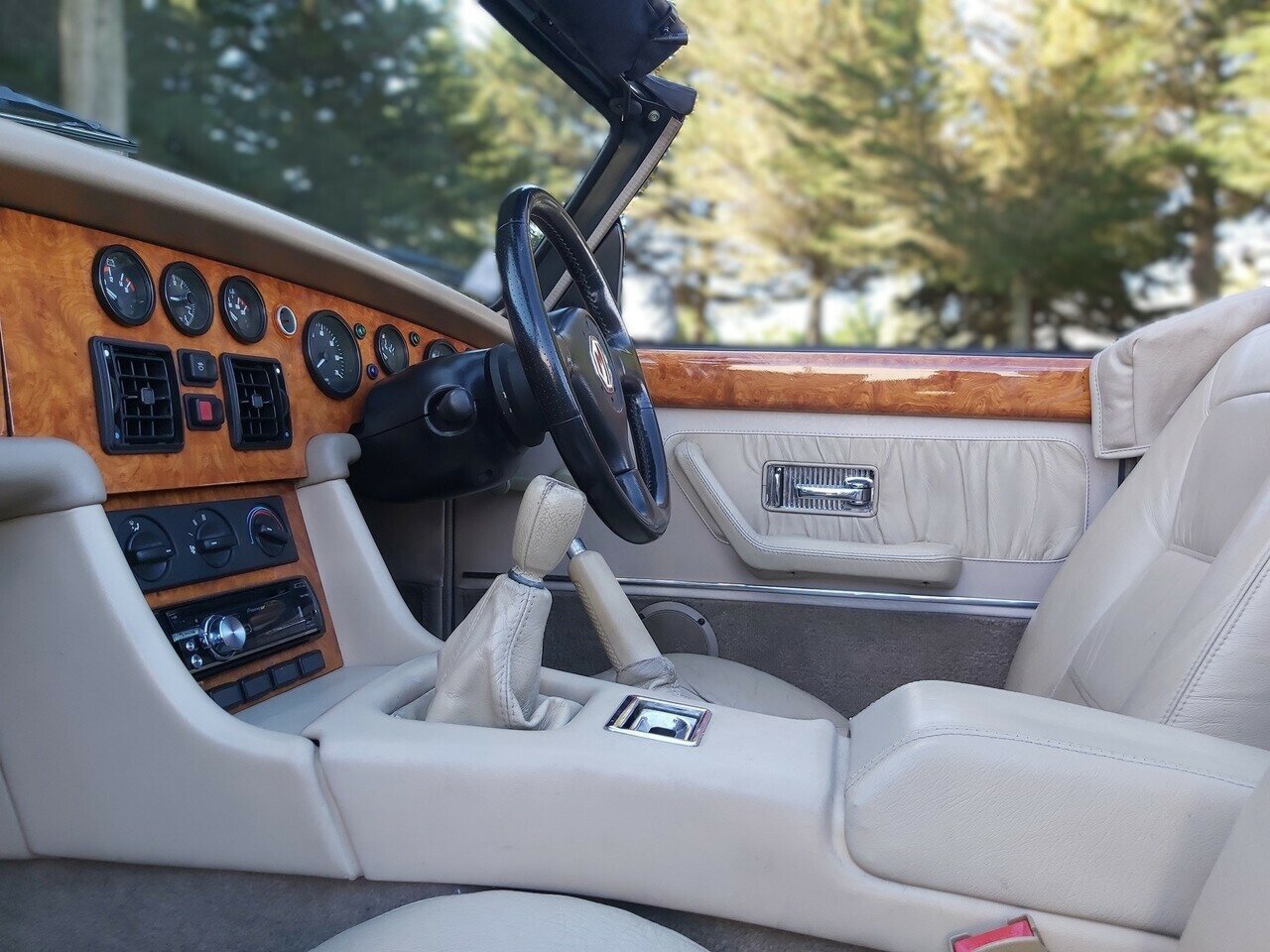 1994 MG RV8 ROADSTER