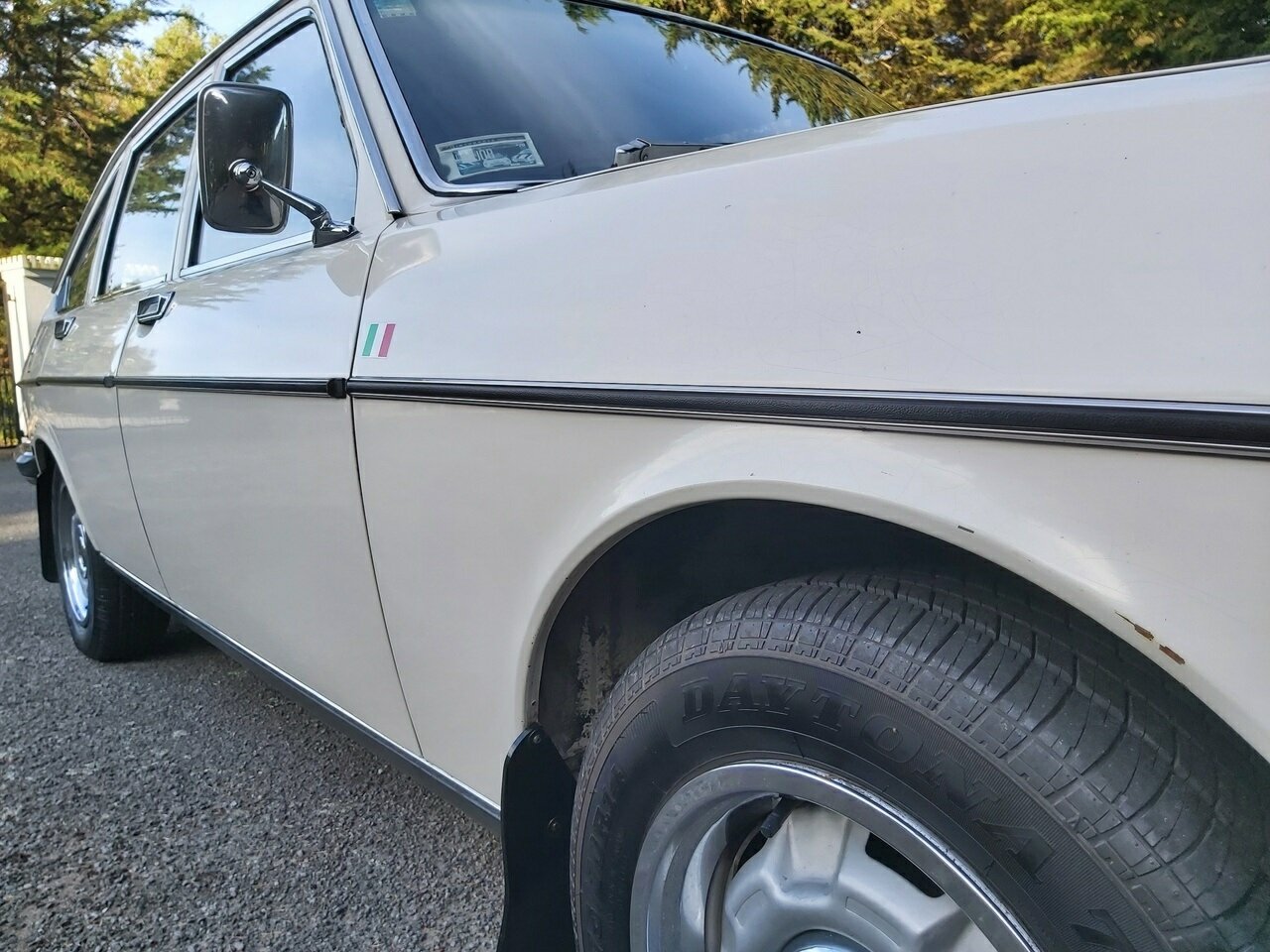 1977 LANCIA BETA 2000 5 SP MANUAL 4D SEDAN