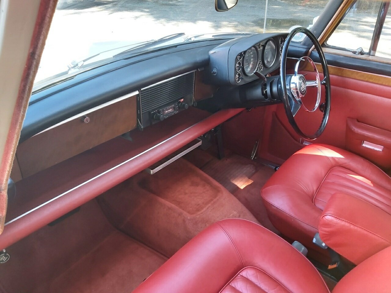 1967 ROVER 3 LITRE 3 SP AUTOMATIC 4D SEDAN