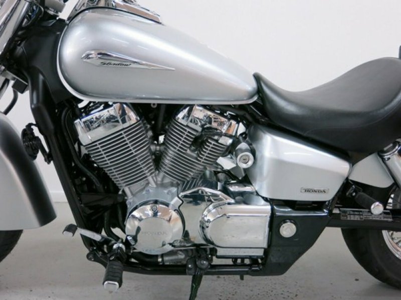 2009 HONDA VT400