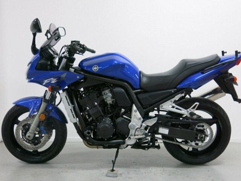 2005 YAMAHA FZ1 Fazer (fzs1000)