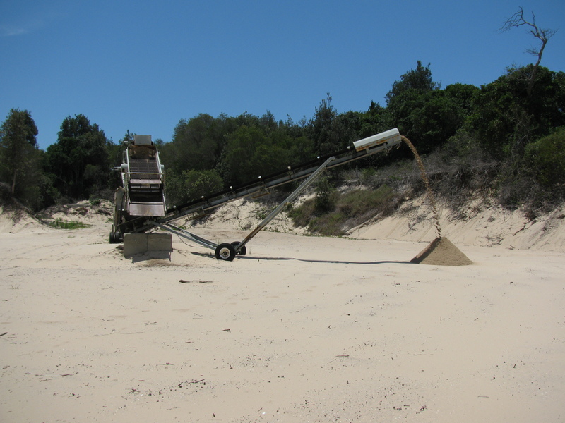 2002 MOBILE SCREENING PLANT
