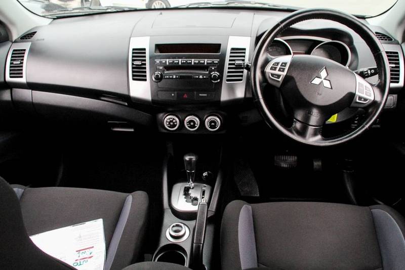 2009 MITSUBISHI OUTLANDER LS ZG MY09