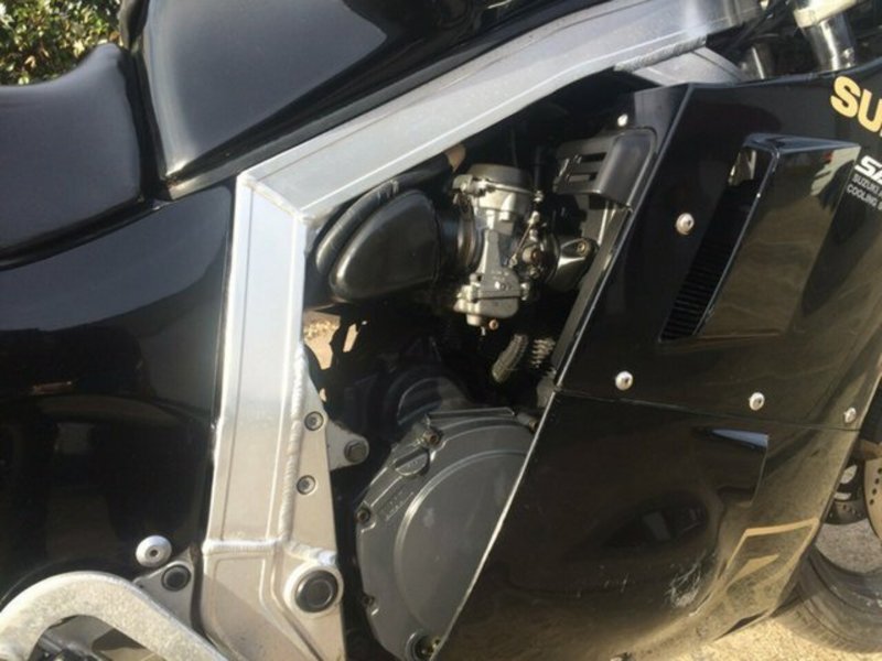 1988 SUZUKI GSXR1100