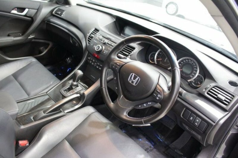 2011 HONDA ACCORD EURO LUXURY 10 MY12