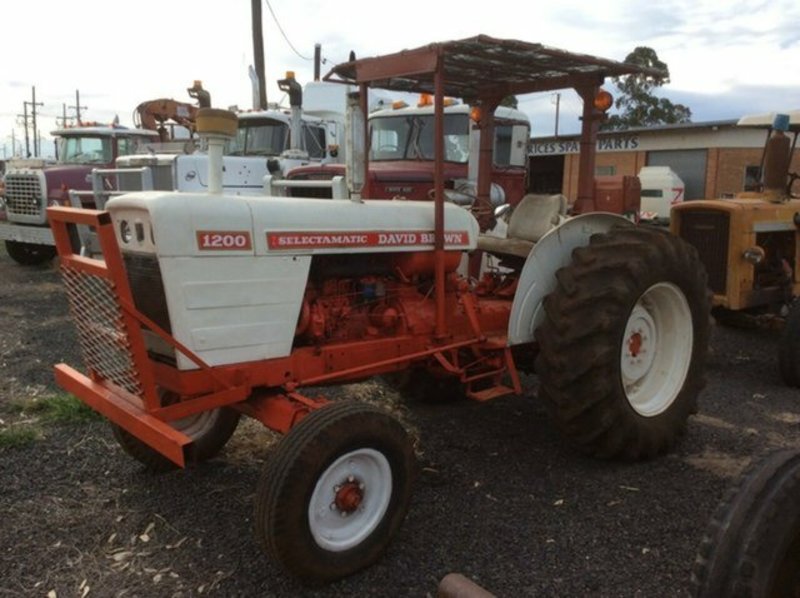 0 DAVID BROWN 1200