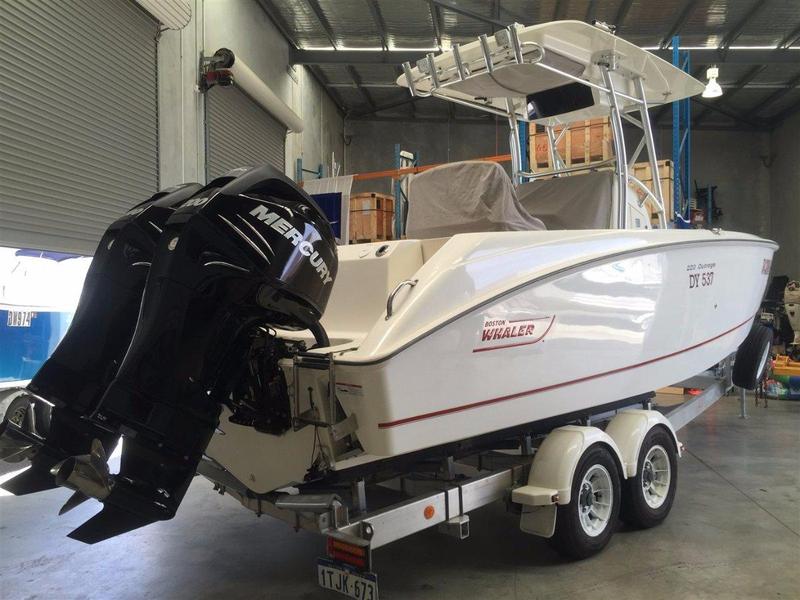 Boston Whaler 240 Outrage Nicest example in Australia