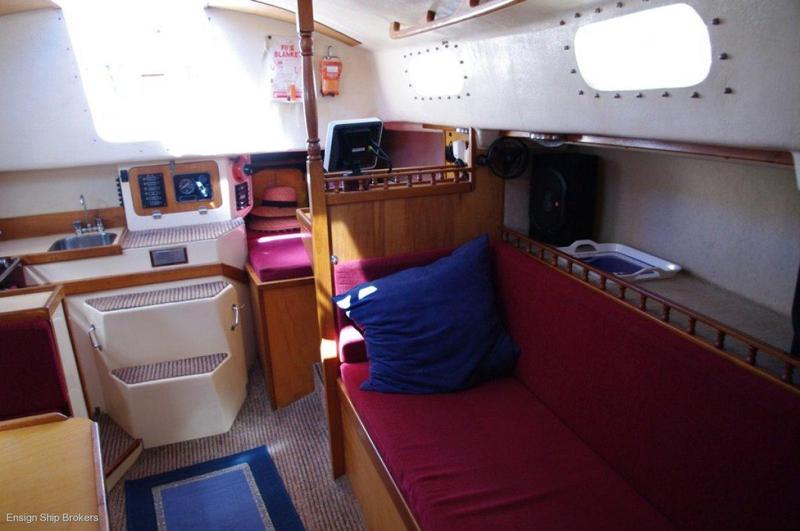 Phantom 33 Sloop