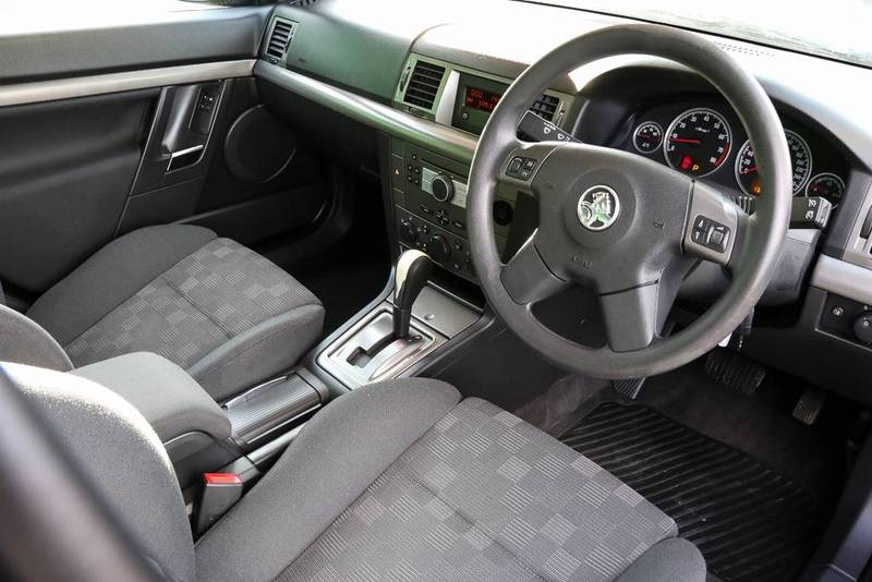 2005 HOLDEN VECTRA CD ZC MY05 UPGRADE