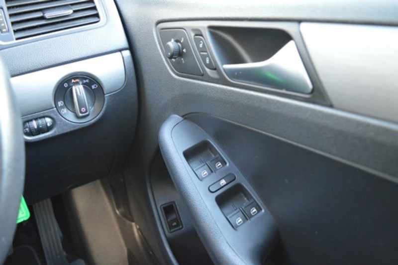 2011 VOLKSWAGEN JETTA 147TSI HIGHLINE 1B