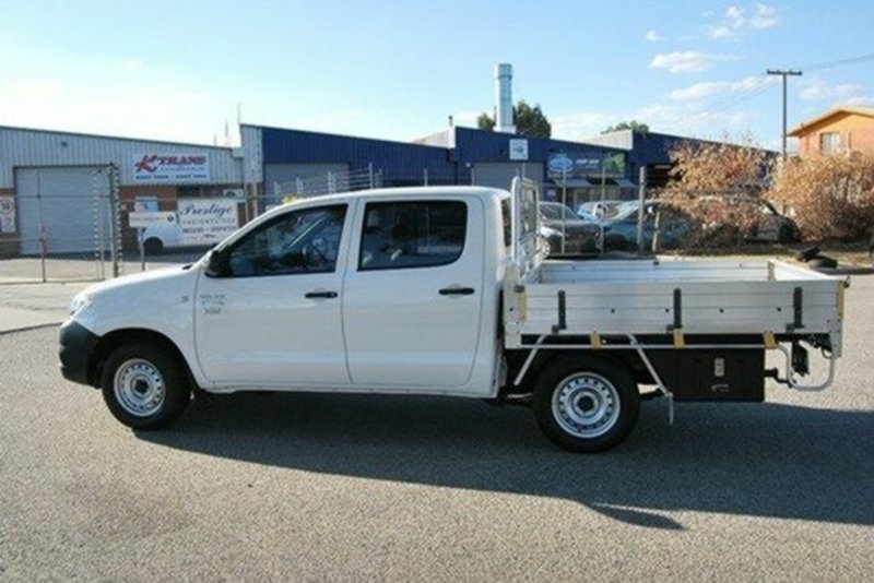 2011 TOYOTA HILUX Workmate Double Cab TGN16R MY12