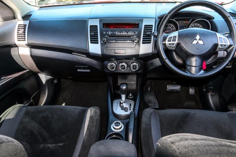 2012 MITSUBISHI OUTLANDER LS ZH
