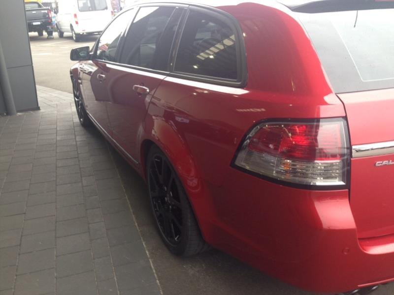 2010 HOLDEN CALAIS V REDLINE EDITION VE II