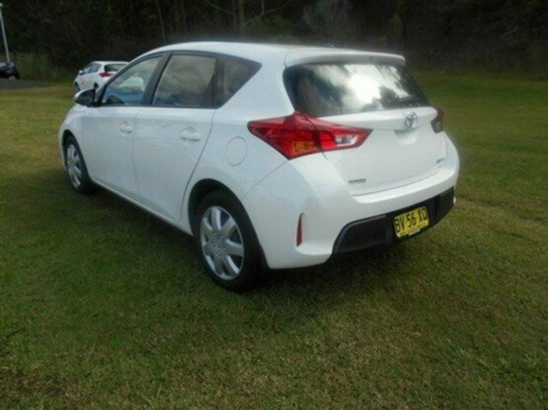 2013 TOYOTA COROLLA ASCENT ZRE182R