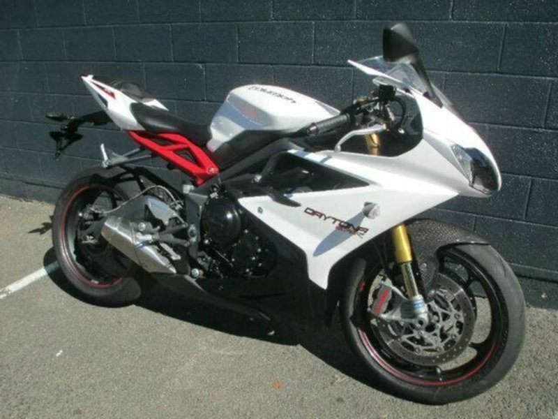 2013 TRIUMPH DAYTONA 675 R ROAD