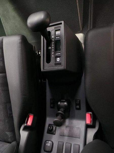 2014 MERCEDES-BENZ 2733 6X6 ZETROS TRAY TRUCK