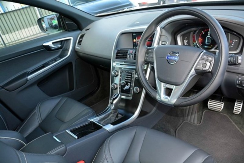2014 VOLVO XC60 D5 GEARTRONIC AWD R-DESIGN MY14