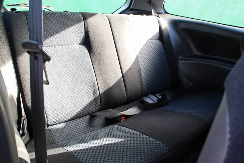 2003 MITSUBISHI MIRAGE CE