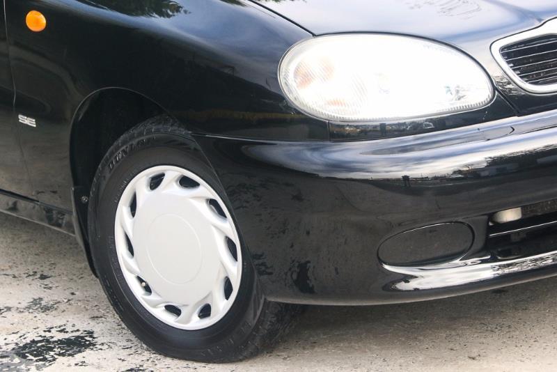 1999 DAEWOO LANOS SE