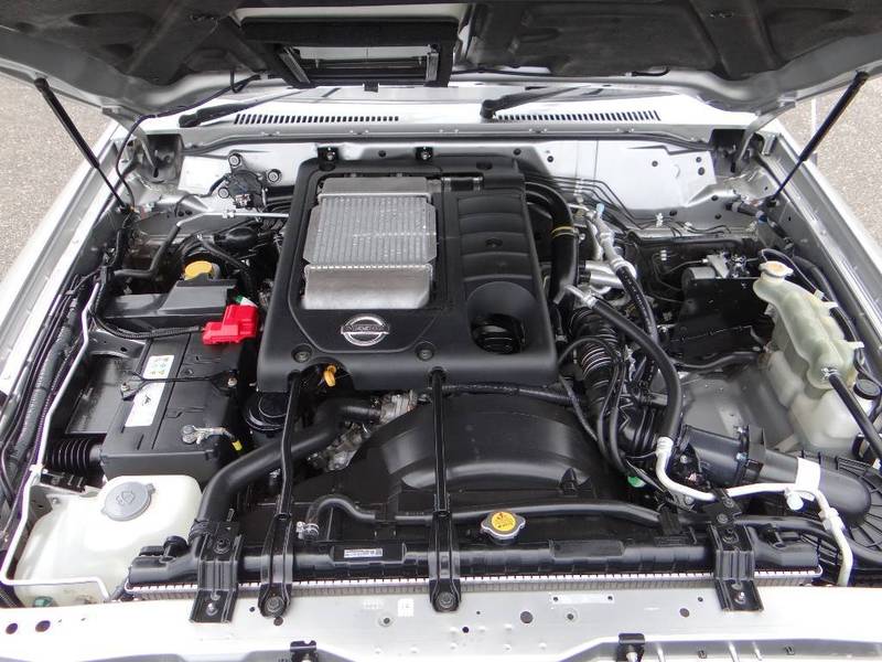 2011 NISSAN PATROL ST (4x4) GU VII