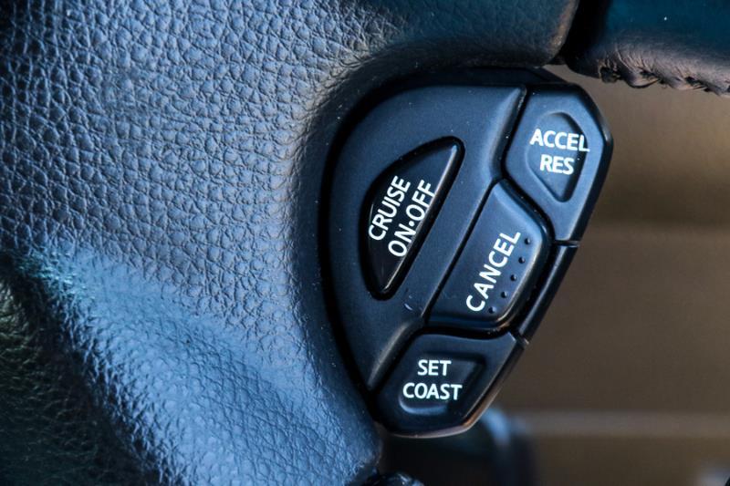 2006 NISSAN X-TRAIL Ti T30 II