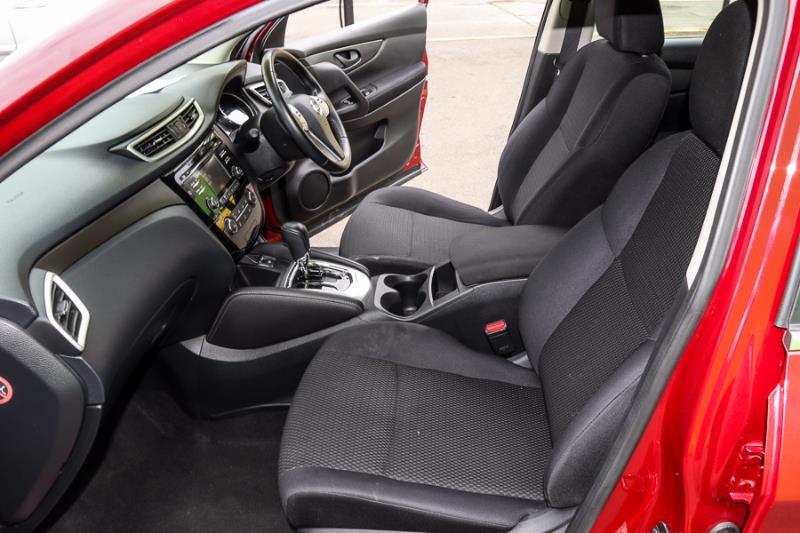 2015 NISSAN QASHQAI