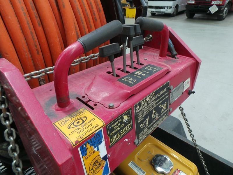 2006 DINGO D-DUMP HOSE REEL