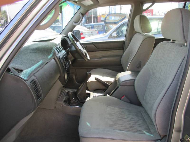 2002 NISSAN PATROL ST (4x4) GU III