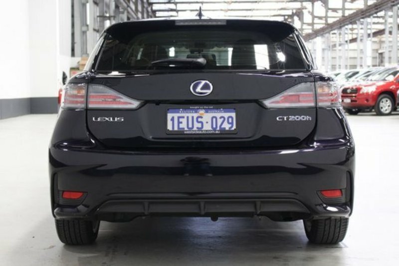 2015 LEXUS CT 200h. HYBRID LUXURY ZWA10R MY15