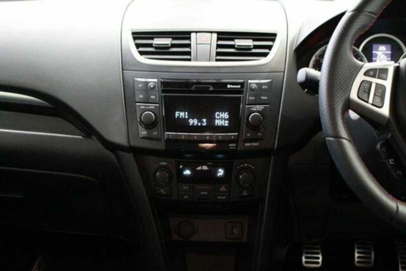 2013 SUZUKI SWIFT SPORT FZ MY13