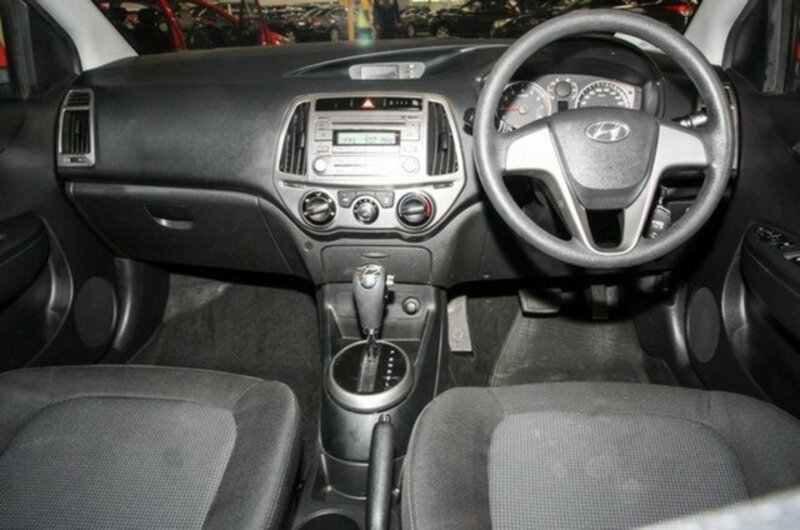 2014 HYUNDAI i20 ACTIVE PB MY14